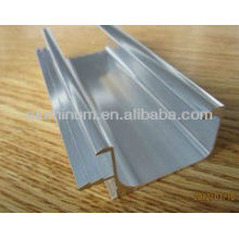 Profil de meuble en aluminium